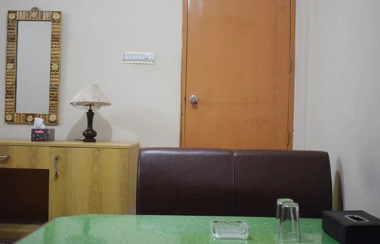 Economy hotel Hotel Green Tower Dhaka